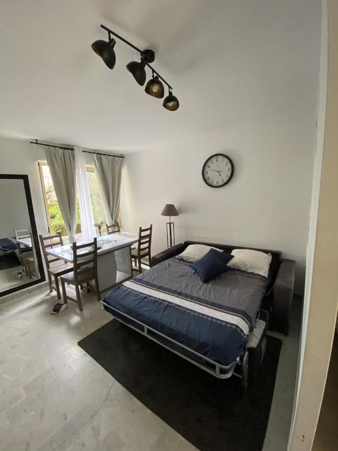 Magniolias - Residence Calme Avec Piscine, Tennis & Jardin Antibes Buitenkant foto
