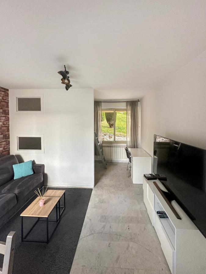 Magniolias - Residence Calme Avec Piscine, Tennis & Jardin Antibes Buitenkant foto